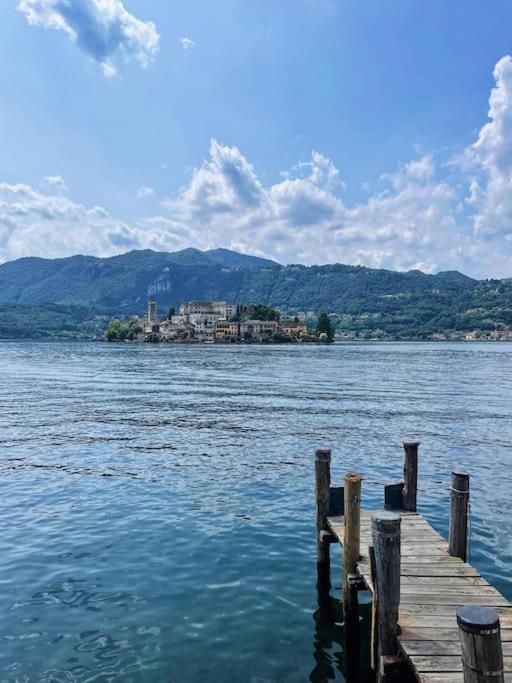 Appartamento Storico Con Giardino Soleggiato - B&B Via Rinaldi Arto Centonara Dış mekan fotoğraf