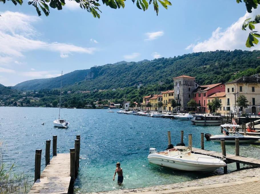 Appartamento Storico Con Giardino Soleggiato - B&B Via Rinaldi Arto Centonara Dış mekan fotoğraf