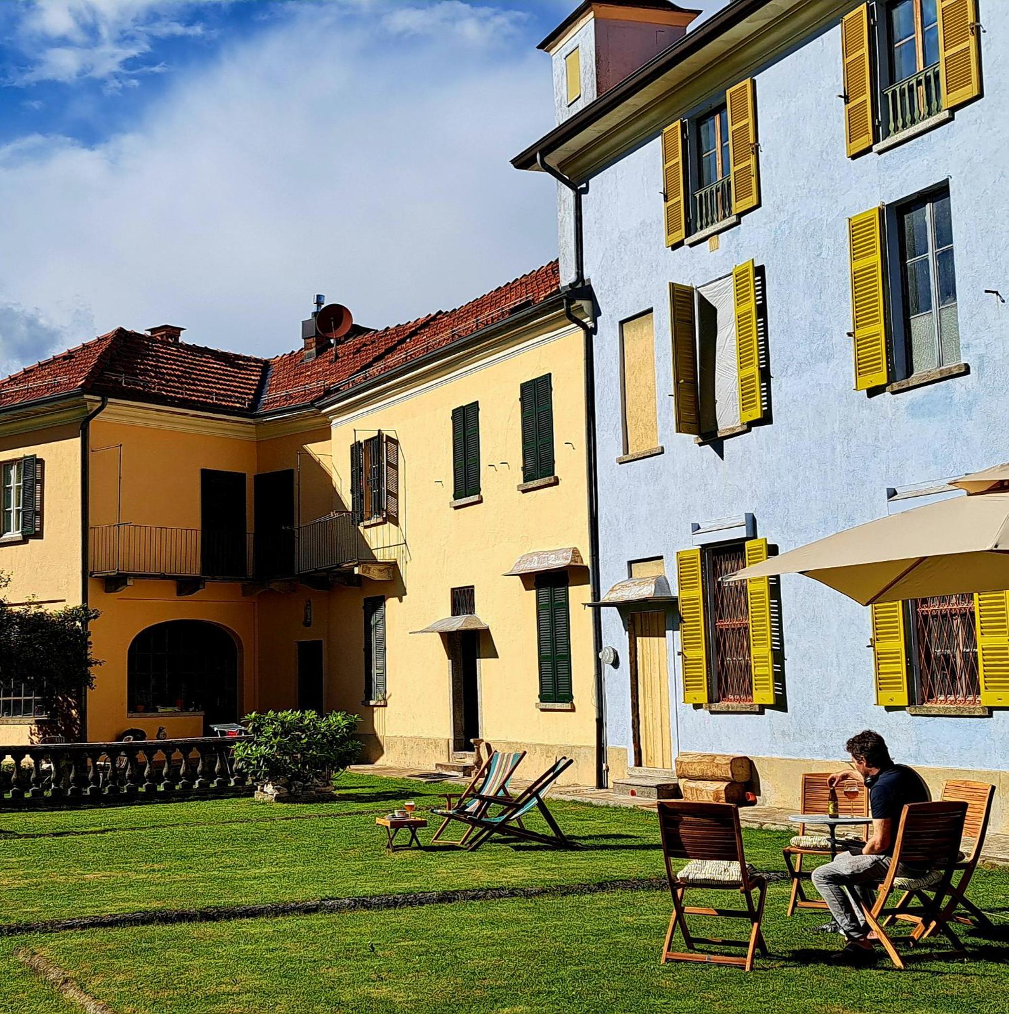 Appartamento Storico Con Giardino Soleggiato - B&B Via Rinaldi Arto Centonara Dış mekan fotoğraf