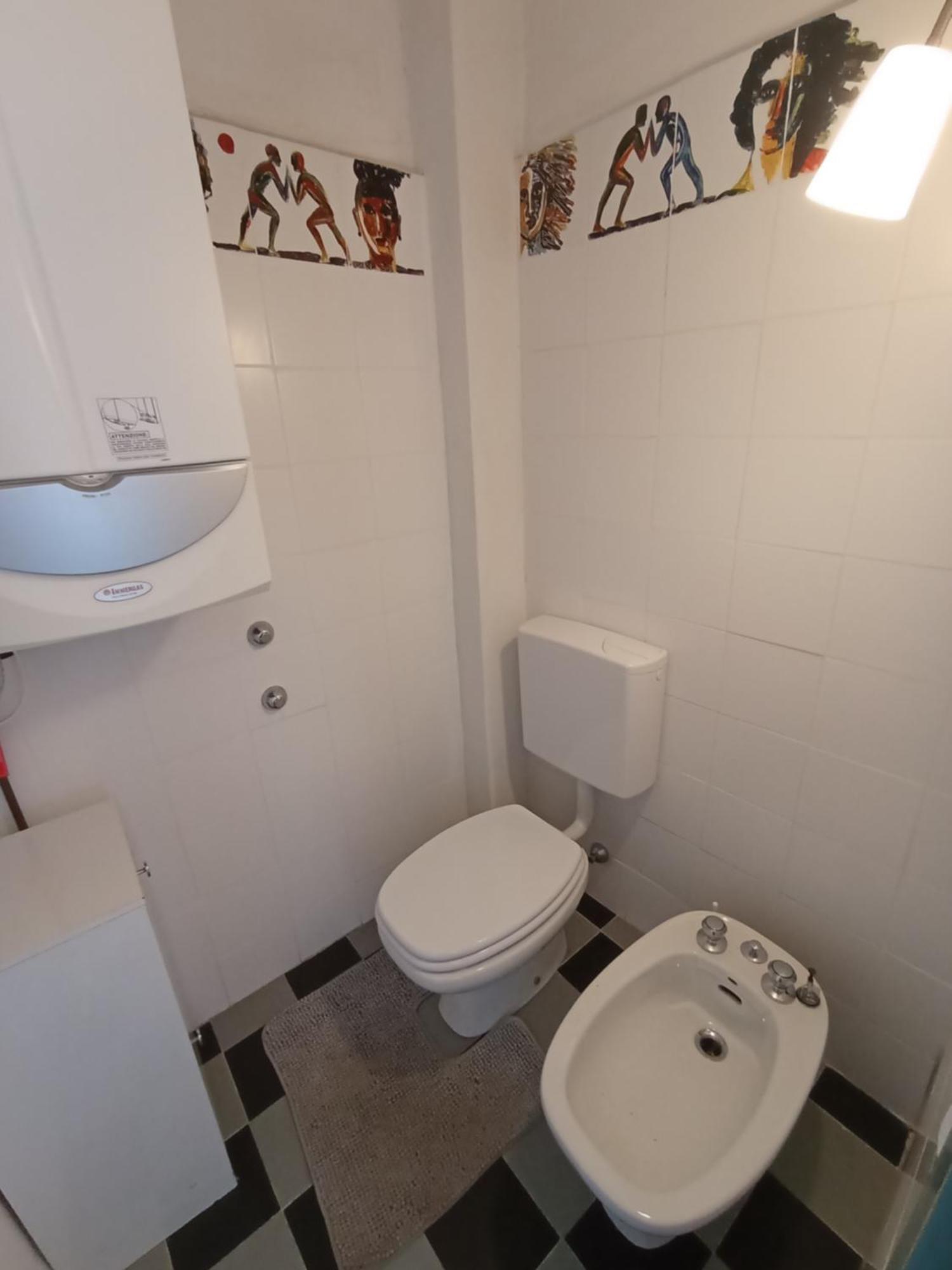 Appartamento Storico Con Giardino Soleggiato - B&B Via Rinaldi Arto Centonara Dış mekan fotoğraf