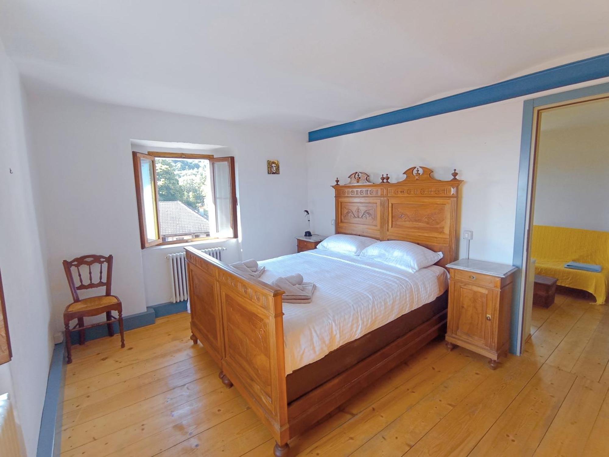 Appartamento Storico Con Giardino Soleggiato - B&B Via Rinaldi Arto Centonara Dış mekan fotoğraf